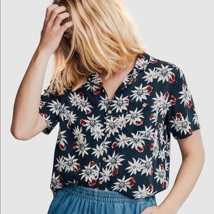 Quiksilver Womens Button-up Short Sleeve Shirt